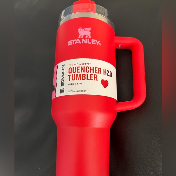 Stanley Cup Valentine’s Day Red Tumbler 40 Oz Target Exclusive NEW - Picture 2 of 6